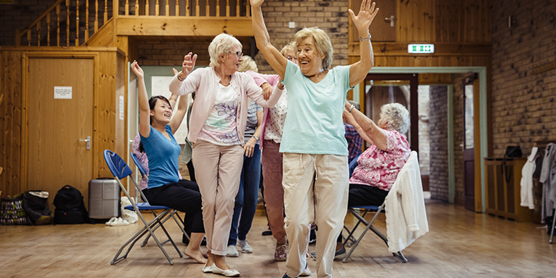 People dancing