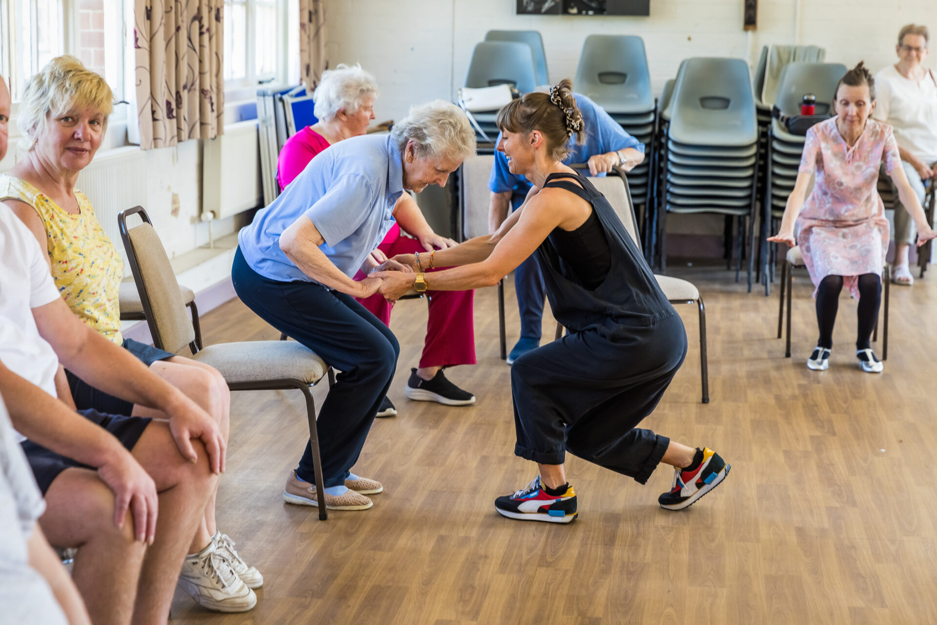 Dance teacher helps member of public