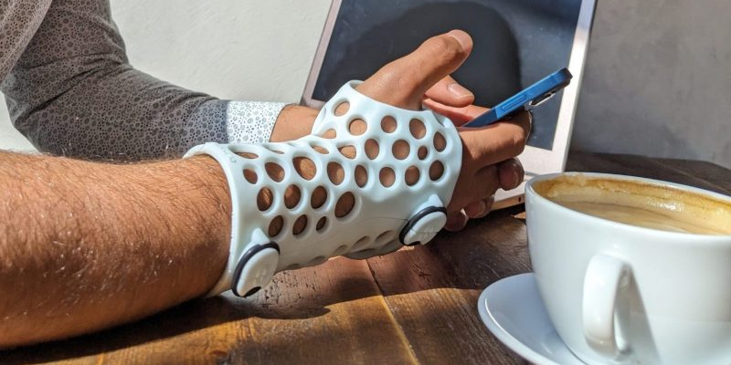 Arm in splint